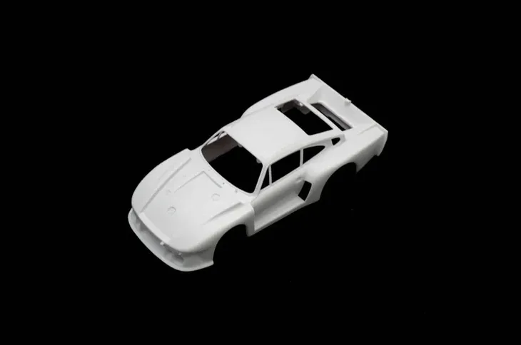 1-24-porsche-935-baby-marka-italeri