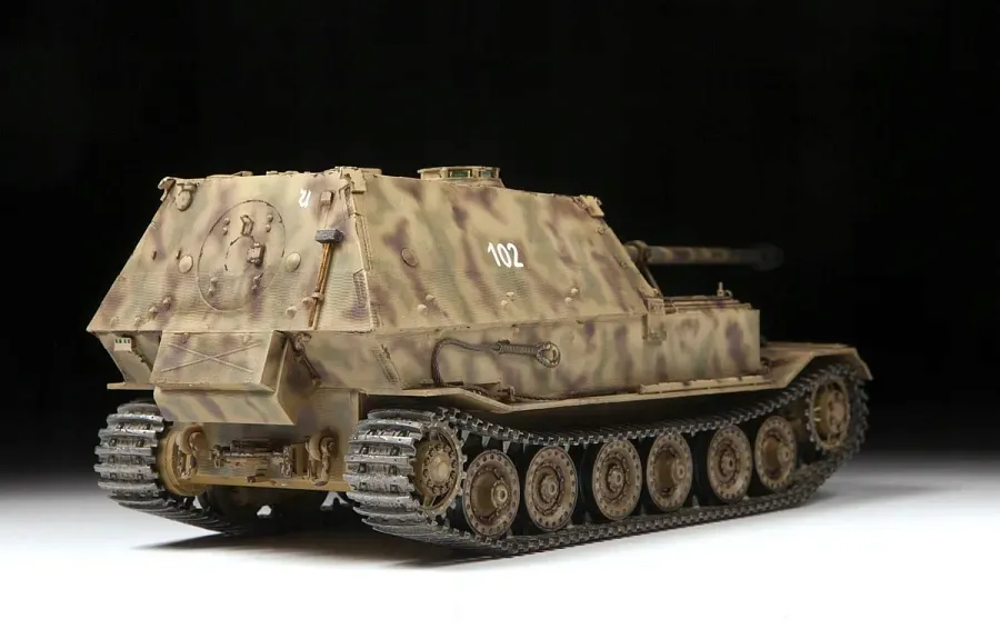 1-35-elefant-sd-kfz-184-marka-zvezda