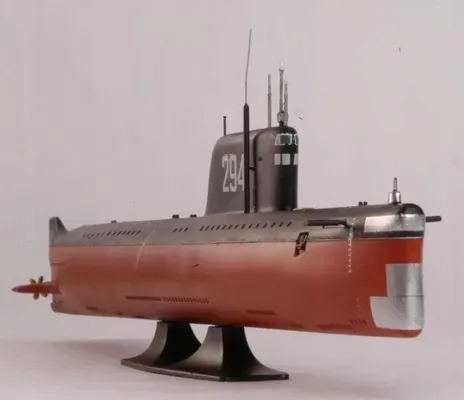 1-350-soviet-nuclear-submarine-k-19