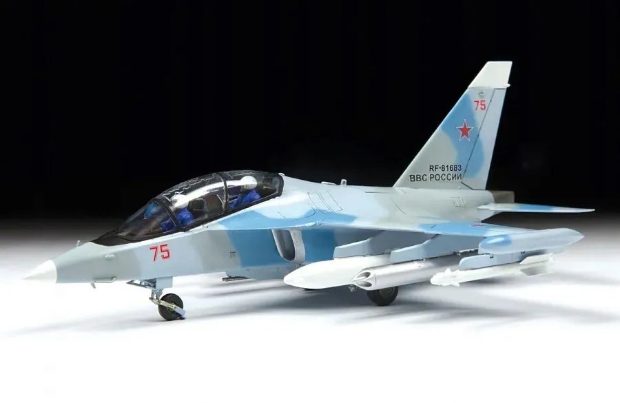 1-72-russian-training-jet-yak-130