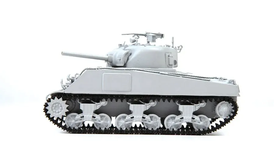 1-72-m4a2-75mm-sherman-medium-tank
