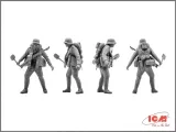 german-assault-troops-1917-1918-4-figures-1-35-stan-opakowania-oryginalne