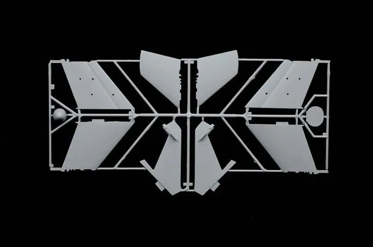 1-48-a-7e-corsair-ii-marka-italeri-stan-nowy