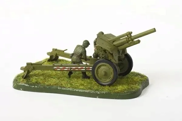 1-72-soviet-122-mm-howitzer-m-30-stan-nowy