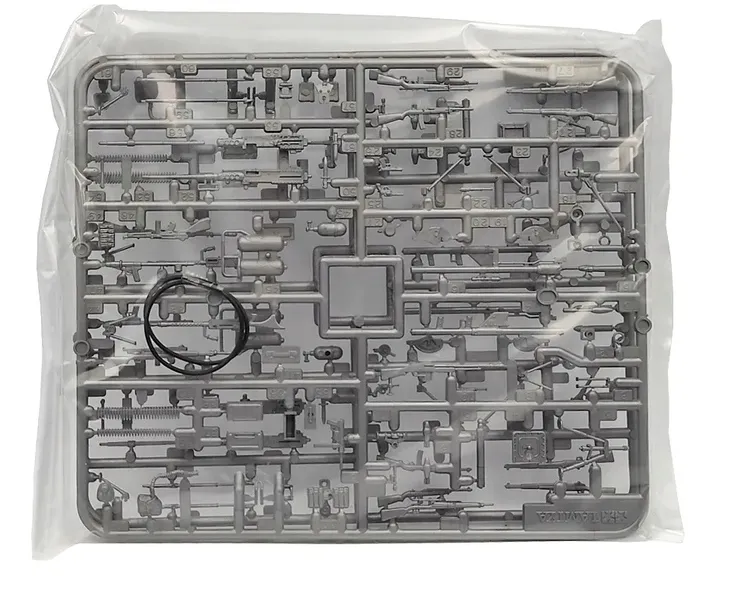 1-35-tamiya-35121-u-s-infantry-weapons-stan-nowy