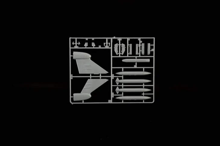1-72-ef-111-a-raven-model-i1235