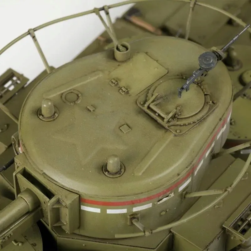 1-35-soviet-heavy-tank-t-35-marka-zvezda