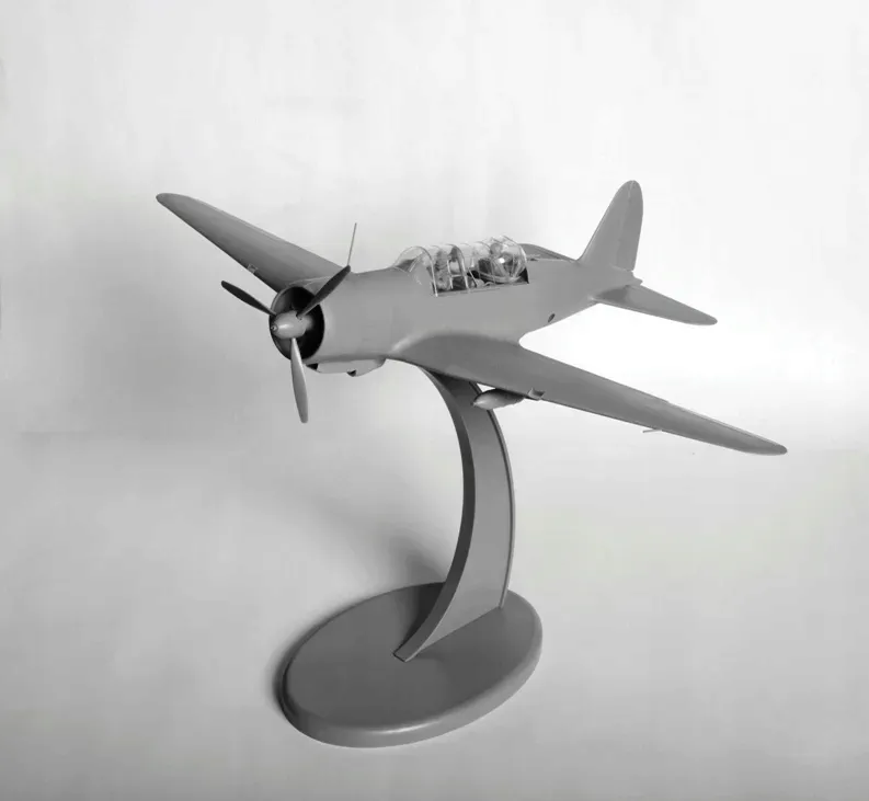 1-48-soviet-bomber-su-2