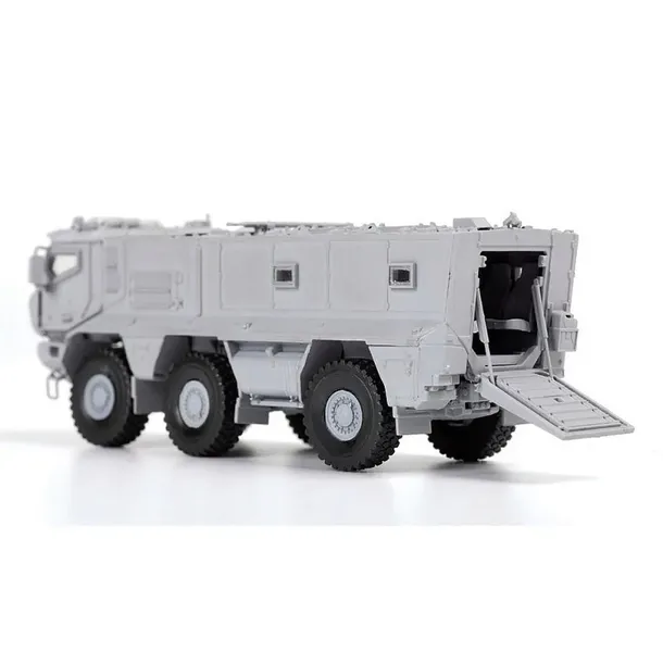 1-72-typhoon-k-russian-armoured-vehicle-model-z5075