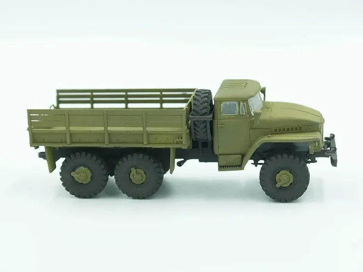 ural-375d-army-truck-1-72-stan-opakowania-oryginalne