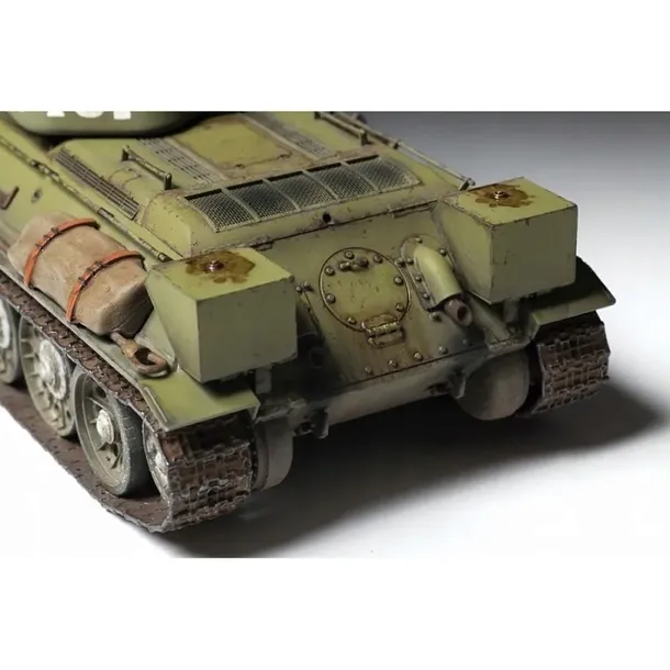 1-35-soviet-medium-tank-t-34-76-mod-1942-stan-zlozenia-do-zlozenia
