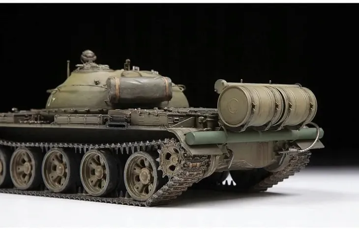 1-35-t-62-soviet-main-battle-tank-skala-skala-1-35