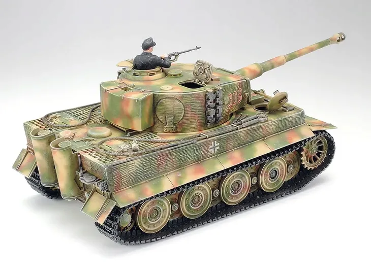 1-35-tamiya-35146-tiger-i-late-version-okres-ii-wojna-swiatowa