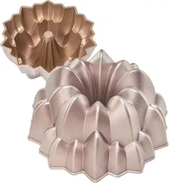 formy-do-ciasta-z-centralnym-otworem-rownomierne-pieczenie