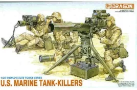 1-35-dragon-3012-u-s-marine-tank-killers