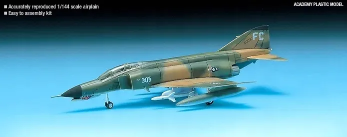 academy-12605-f-4e-phantom-ii-1-144