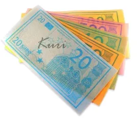 wafle-oplatki-banknoty-euro-papier-male-400-szt