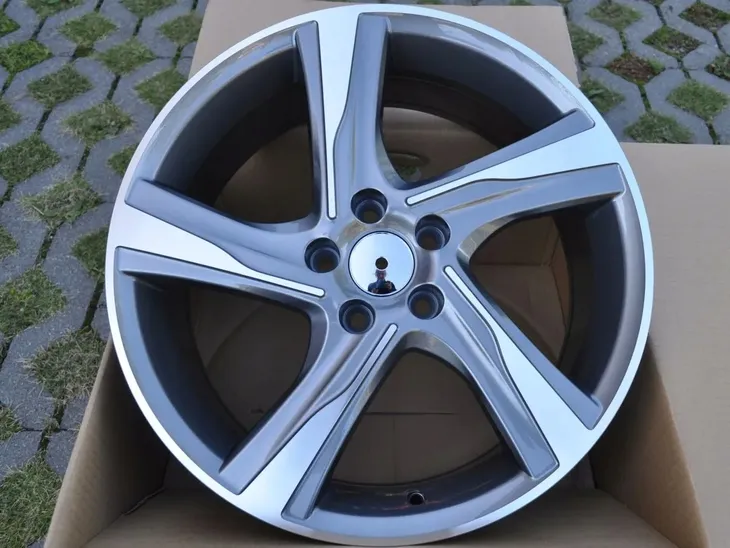 felgi-18-5x108-range-rover-evoque-velar-rozstaw-srub-5x108