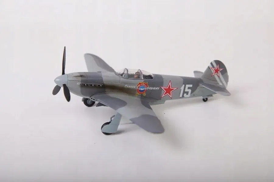 1-72-yak-3-soviet-fighter