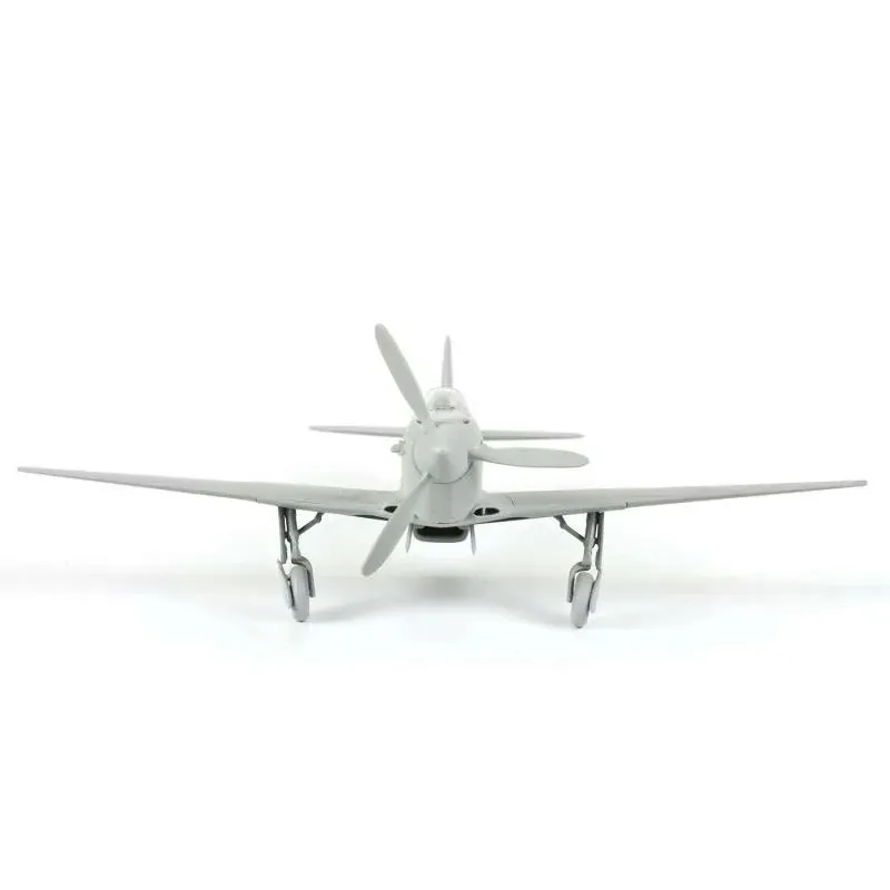 1-72-yak-3-soviet-fighter