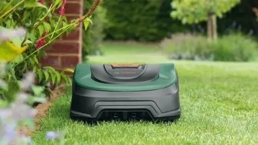 robot-koszacy-indego-s500-stan-nowy