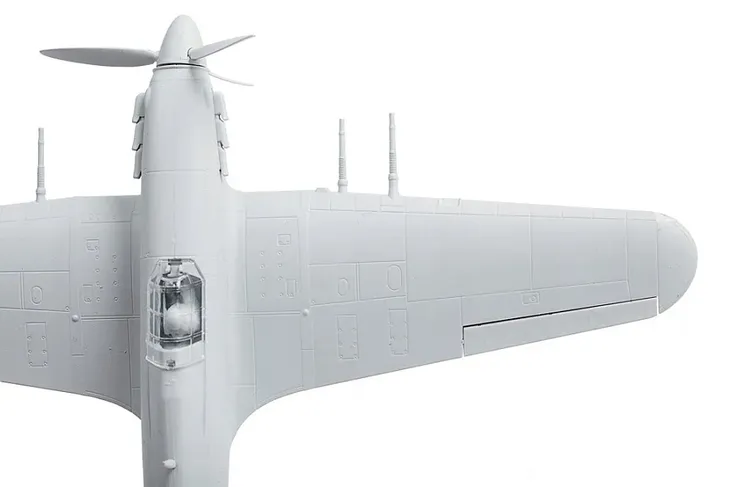 1-72-hawker-hurricane-mk-ii-c-stan-opakowania-oryginalne