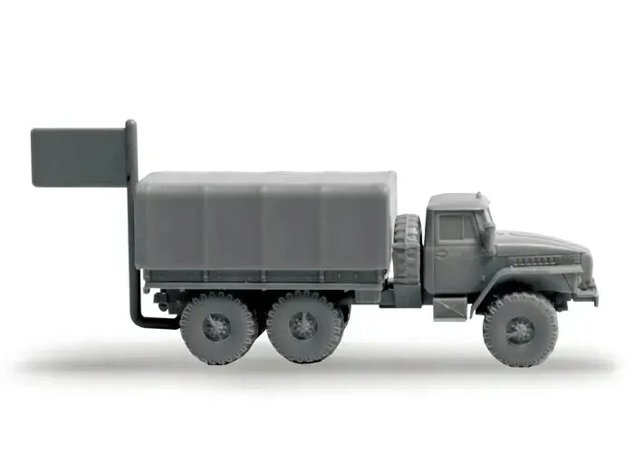 1-100-soviet-army-truck-ural-4320