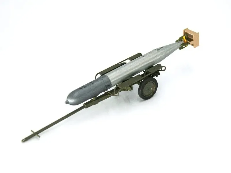 wwii-german-torpedo-trailer-1-48