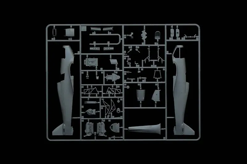 1-48-hurricane-mk-iic-marka-italeri