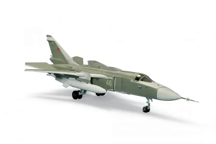 1-72-front-bomber-su-24m-fencer-d-okres-po-ii-wojnie-swiatowej