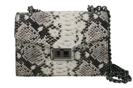 torebka-z-motywem-skory-weza-kopertowka-skorzana-bezowa