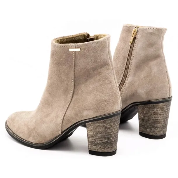 damskie-botki-na-obcasie-sara-skora-naturalna-polski-producent-bezowe-40-waga-z-opakowaniem-1-kg