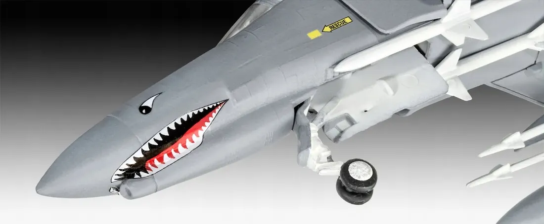 revell-03651-easy-click-f-4e-phantom-1-72