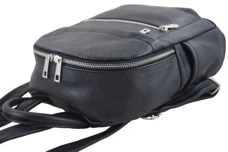 stylowy-plecak-damski-czarny-zapiecie-zamek