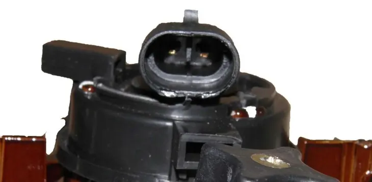 halogen-iveco-stralis-dalekosiezny-producent-czesci-tangde