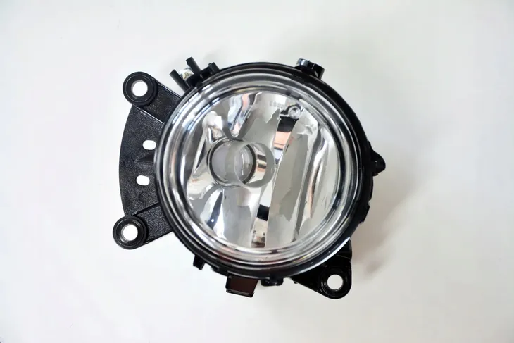 halogen-mb-actros-mp4-lewy-p-mg-zrodlo-swiatla-tradycyjne-halogenowe