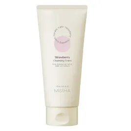 creamy-latte-cleansing-foam-kremowa-pianka-oczyszczajaca-do-twarzy-strawber