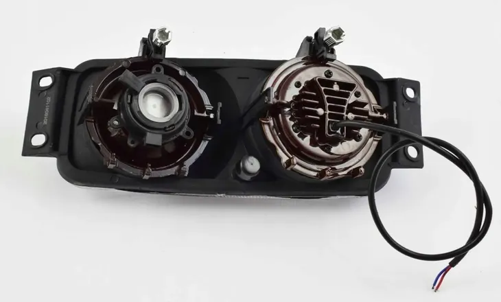 halogen-scania-4-prawy-led-stan-nowy