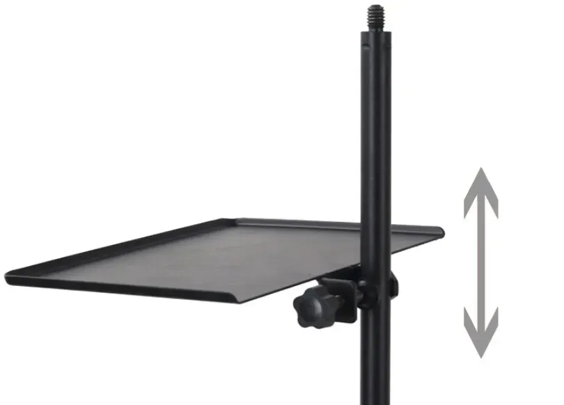 mozos-taca-polka-do-statywu-na-interfejs-audio