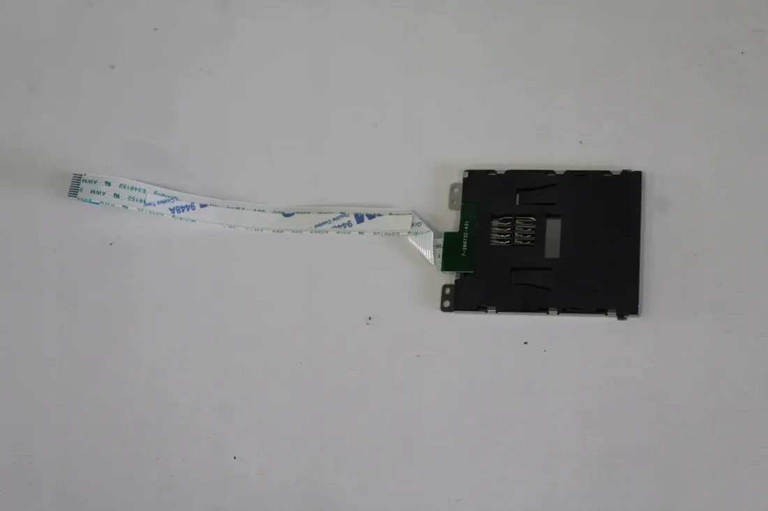 czytnik-kart-smartcard-dell-e5550