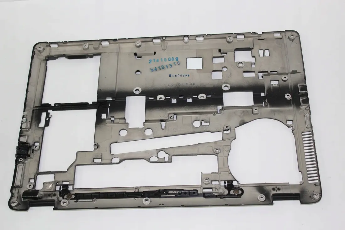 dolna-obudowa-hp-850-g1