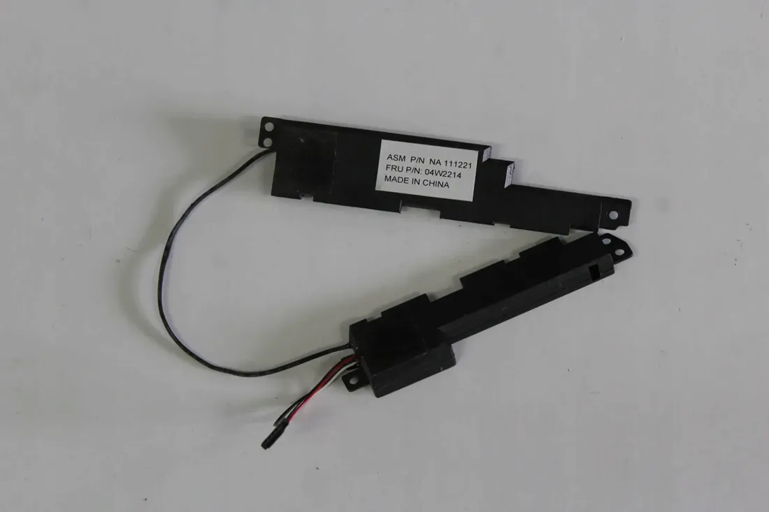glosniki-lenovo-x131e
