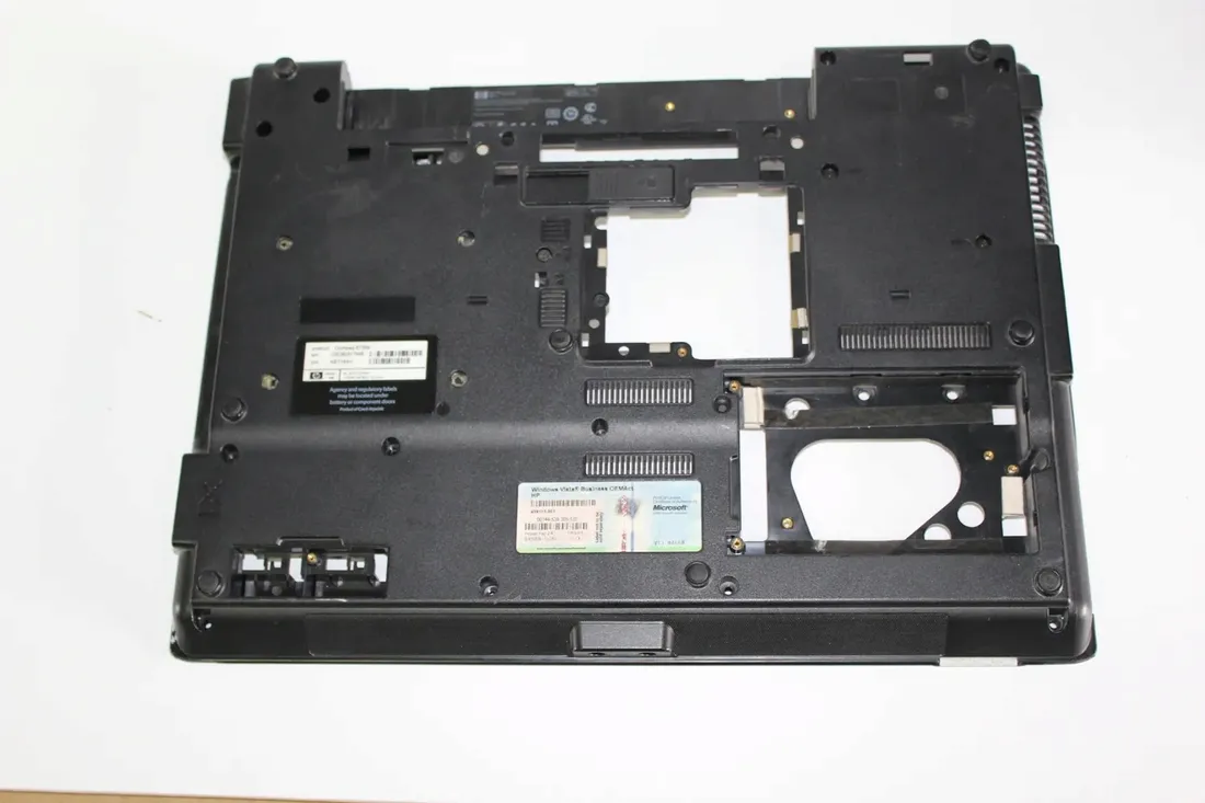 obudowa-dolna-hp-6730b