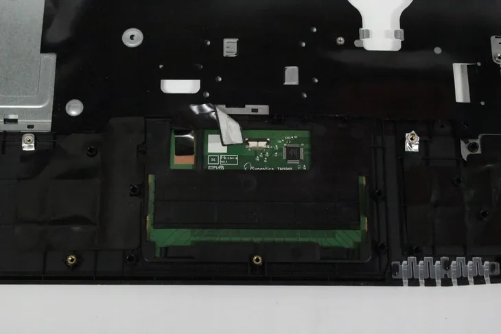 palmrest-fujitsu-a514