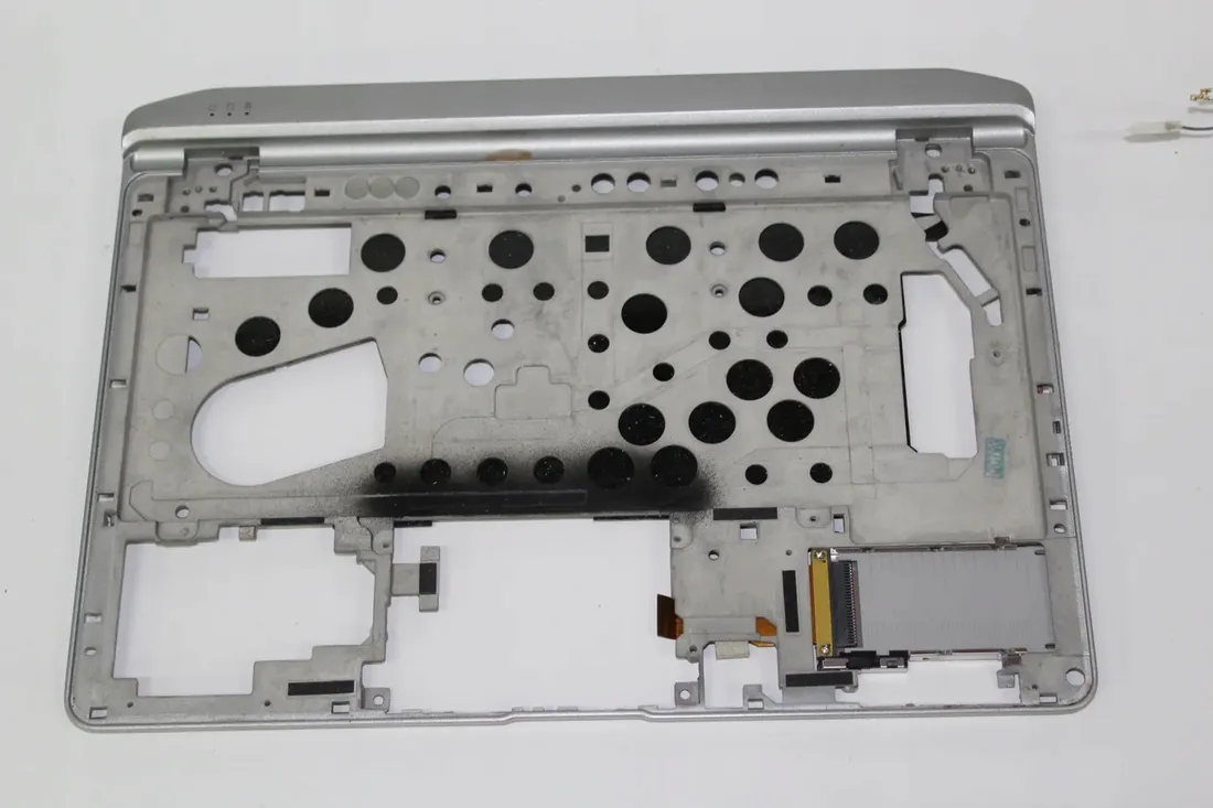 gorna-obudowa-dell-e6230