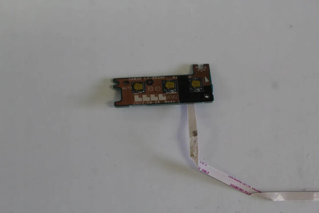 przyciski-multimedialne-dell-e5440