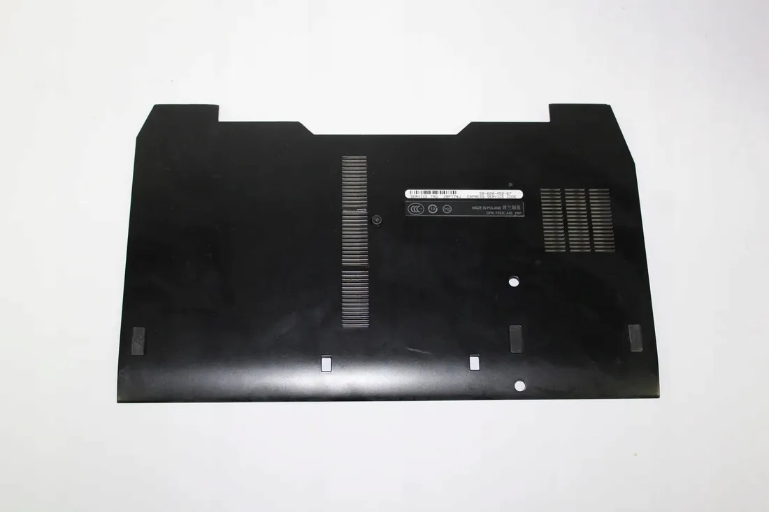 zaslepka-dolna-dell-e6400