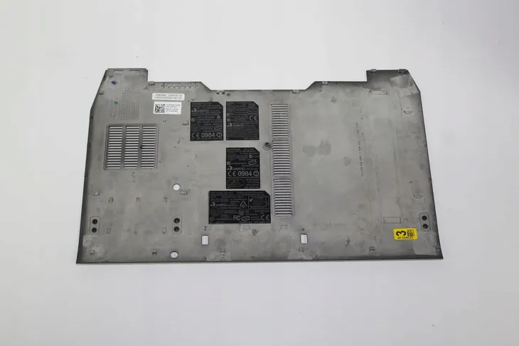 zaslepka-dolna-dell-e6400-do-laptopow-dell