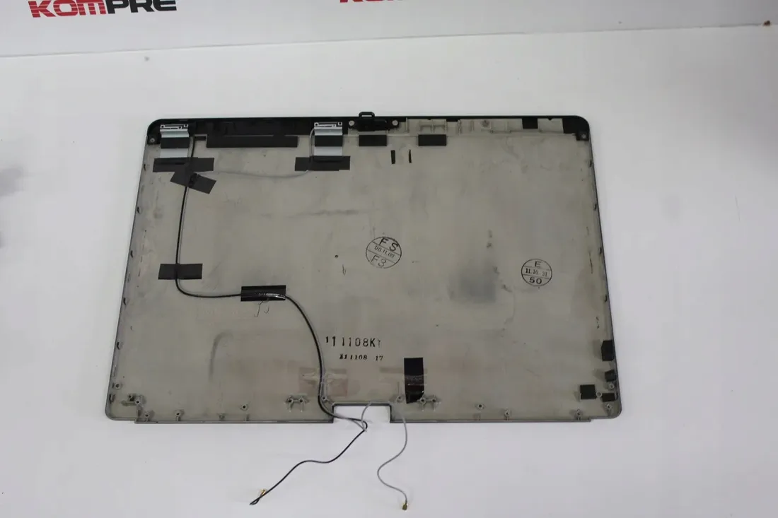 klapa-matrycy-fujitsu-t901