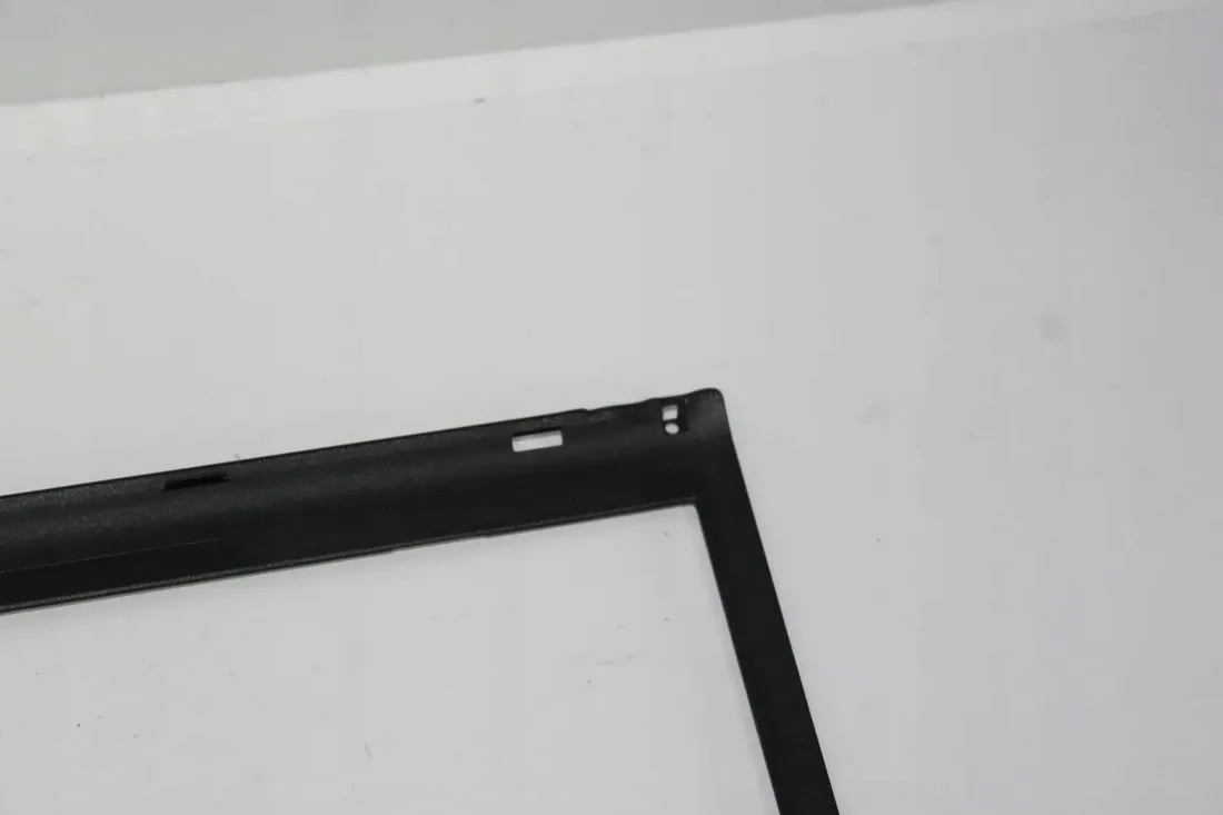 ramka-matrycy-lenovo-r400-stan-uzywany